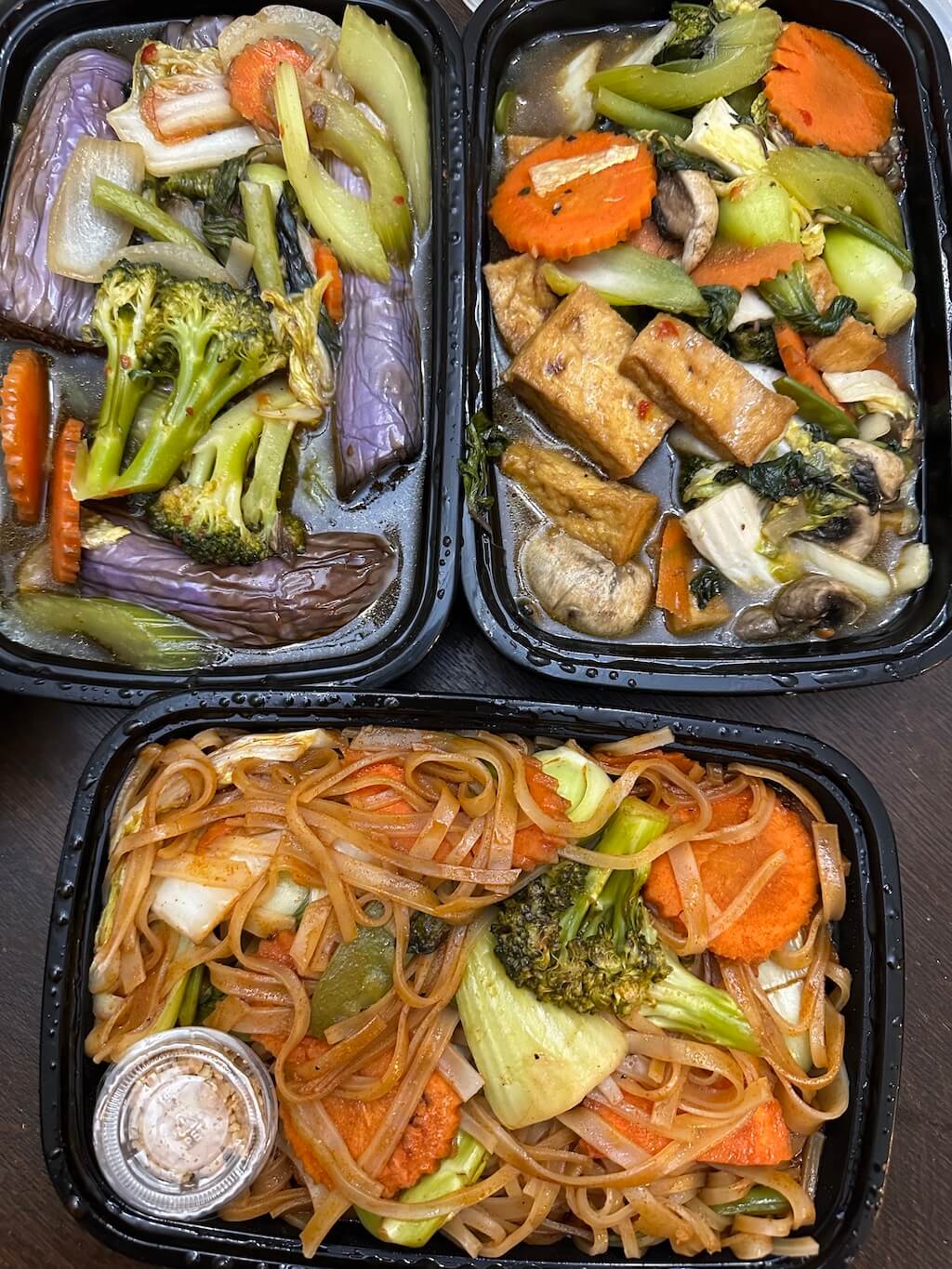 PortHope Bualai Taste of Thai Food. Book. Forest